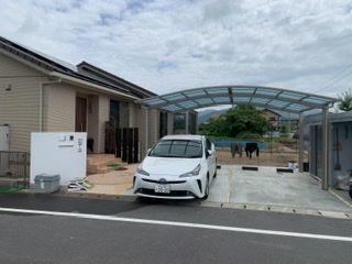 2ccd98b2-6279-4e5a-a2aa-41c37af32825