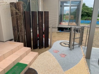 7b6bbf76-5352-4388-8640-af056e366570