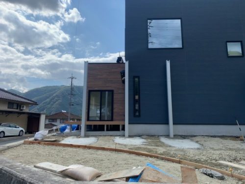 04f6c84b-0af8-4154-a05a-fa5c9e300a23