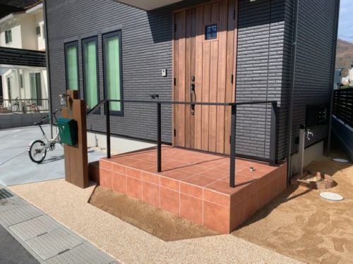 de5b4a7e-2faa-4fbf-b729-20f751902088