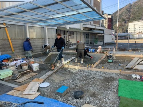 494ebcaf-74d7-4e55-91d6-9d11fa0c1d57